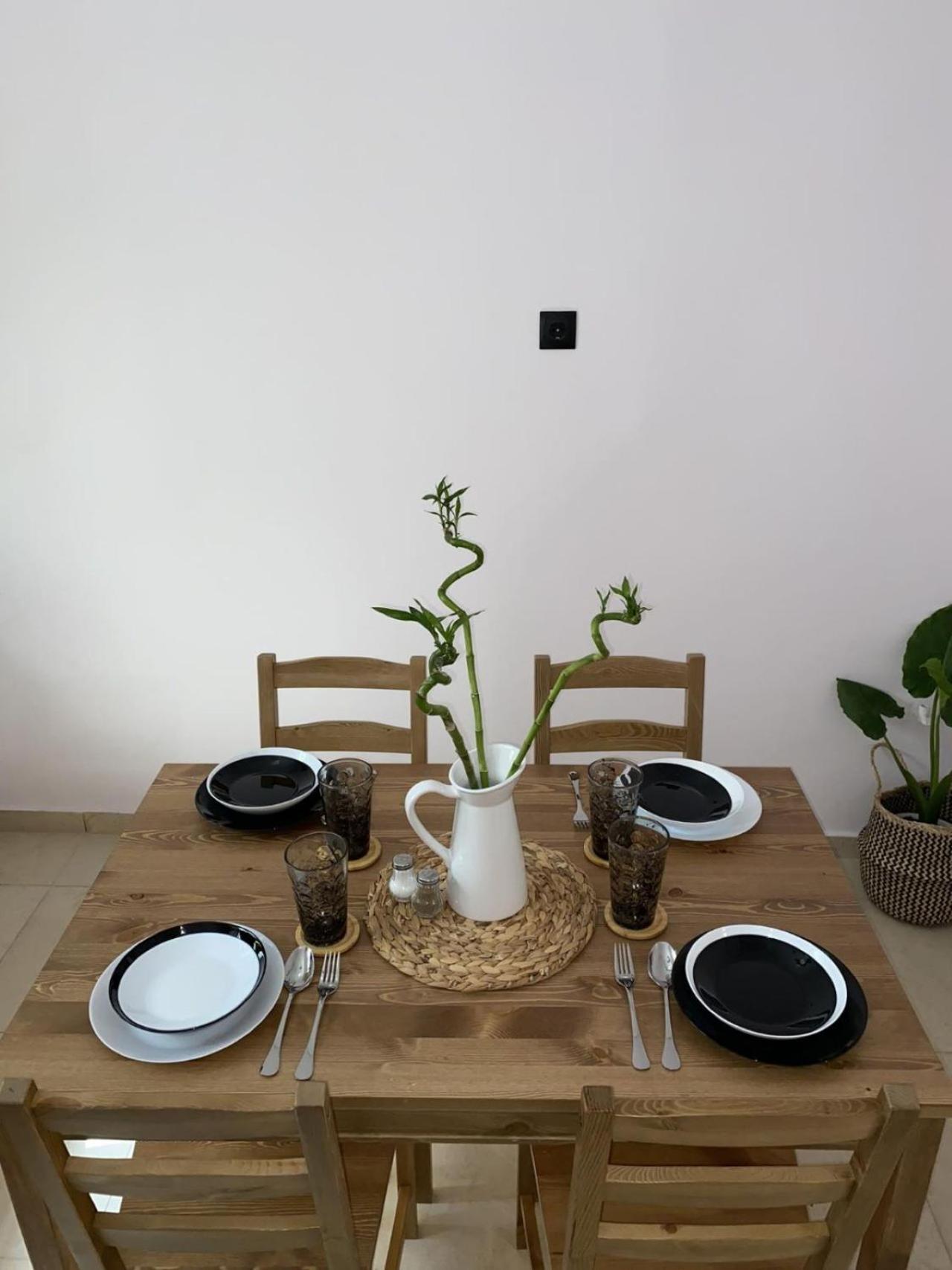 קלמאטה Efie'S Home מראה חיצוני תמונה